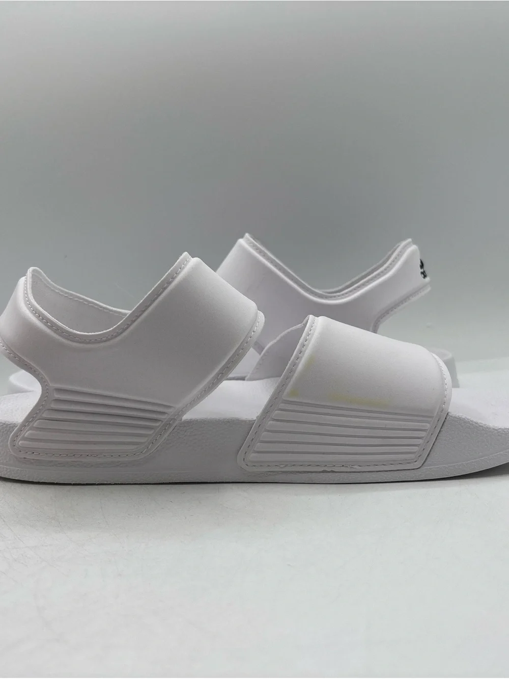 adidas Adilette Sandal K GW0342 Size 6 White Black Adjustable Strap Sport Sandal